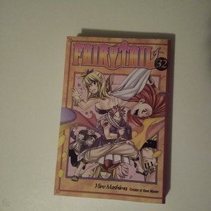 Fairytail Volume 32 by Hiro Mashima book for young teens